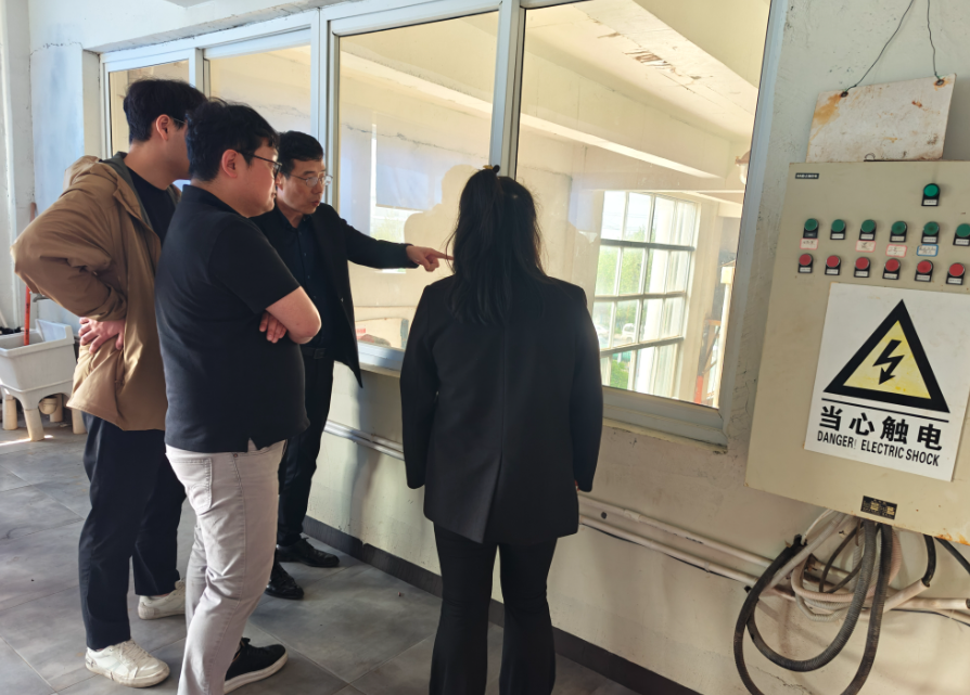 五載同行電子行業(yè)巨頭再訪湖南江海，深化氯化銨戰(zhàn)略合作